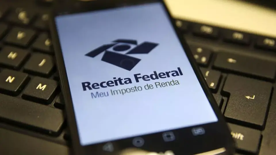 Governo publica MP que eleva isenção de Imposto de Renda para R$ 2.640