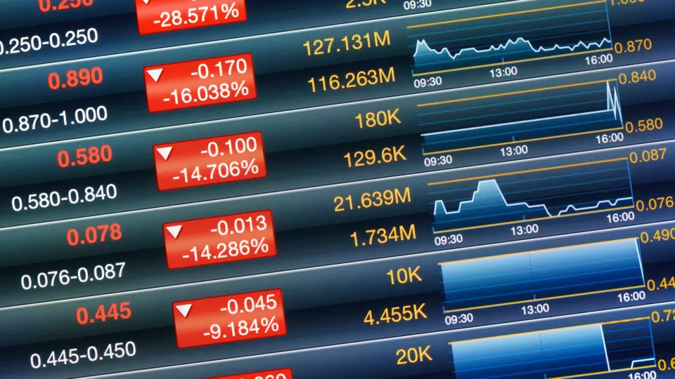 Riscos potenciais de desaceleração global aumentam em junho, derrubando 8 mil pontos do Ibovespa em uma semana