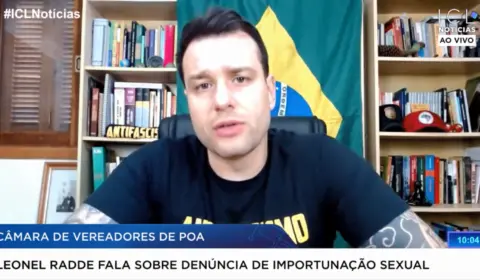 Leonel Radde comenta denúncia de importunação sexual que recebeu | 13/07/22