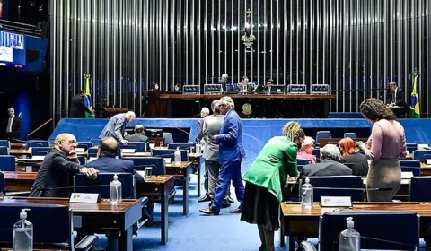 Senado aprova projeto que obriga planos a cobrir atendimentos fora da lista da ANS