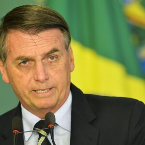 instituto internacional, cartão corporativo, assédio eleitoral, segundo turno, pesquisa ipec, Lula e Bolsonaro estão estável nas pesquisas eleitorais, Bolsonaro facilita compra de armas