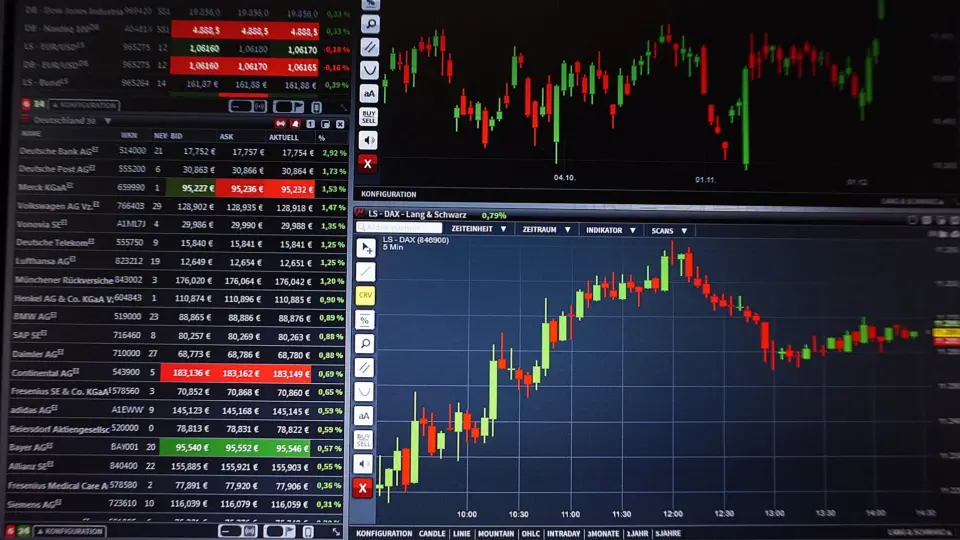 Ibovespa tem baixa tímida de 0,14% após ata do Copom