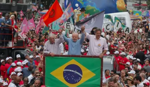 Lula derrotou o uso bolsonarista da máquina pública, diz professora