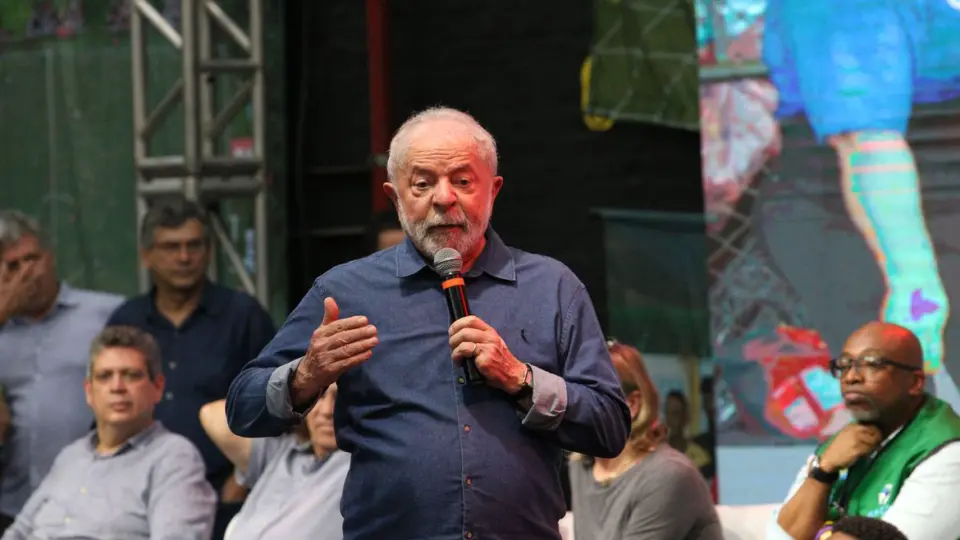 Em evento, Lula explica que, se ficar apenas olhando para o orçamento e política fiscal, o governo não consegue cuidar dos pobres