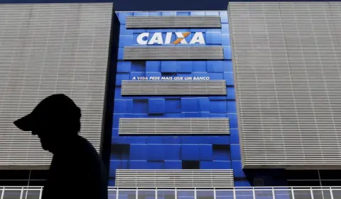 Presidenta da Caixa atribui queda do lucro líquido em 2022 a aumento de reserva para calotes após subida dos juros