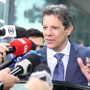 arcabouço fiscal, encomendas internacionais, Fernando Haddad, ministro da Fazenda