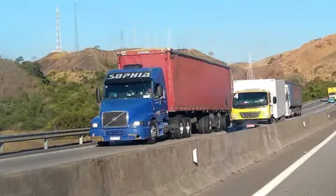 Volume de serviços cresce 0,9% em maio, após queda em abril