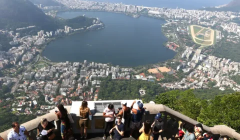 Gastos de turistas estrangeiros no Brasil chegam a R$ 26 bilhões em 2024. Valor é o maior em 29 anos